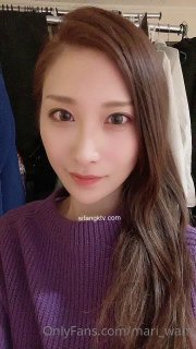 最新价值422元爆乳完具少女2019定制版新作-医院卫生间黑丝护士矿泉水插穴喷水 淫语呻吟想要J8 高清1080P版 (1)